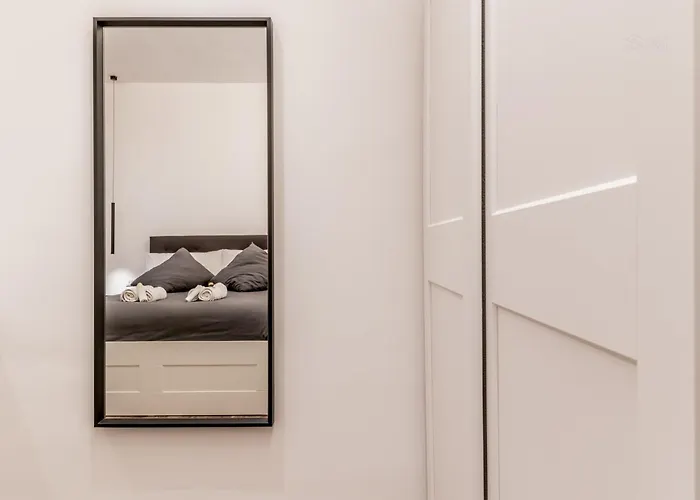 דירה Loungefloor Metro A Netflix & Wi-fi *